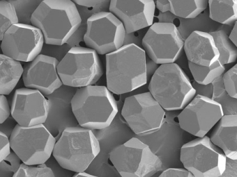 高纯高导热金刚石